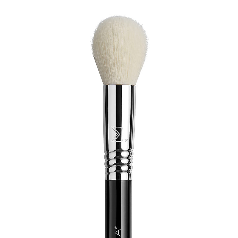 sigma-beauty-f76-chiseled-cheek-luxe-makeup-brush-close-up