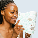 omnilux-contour-face-led-mask-lifestyle