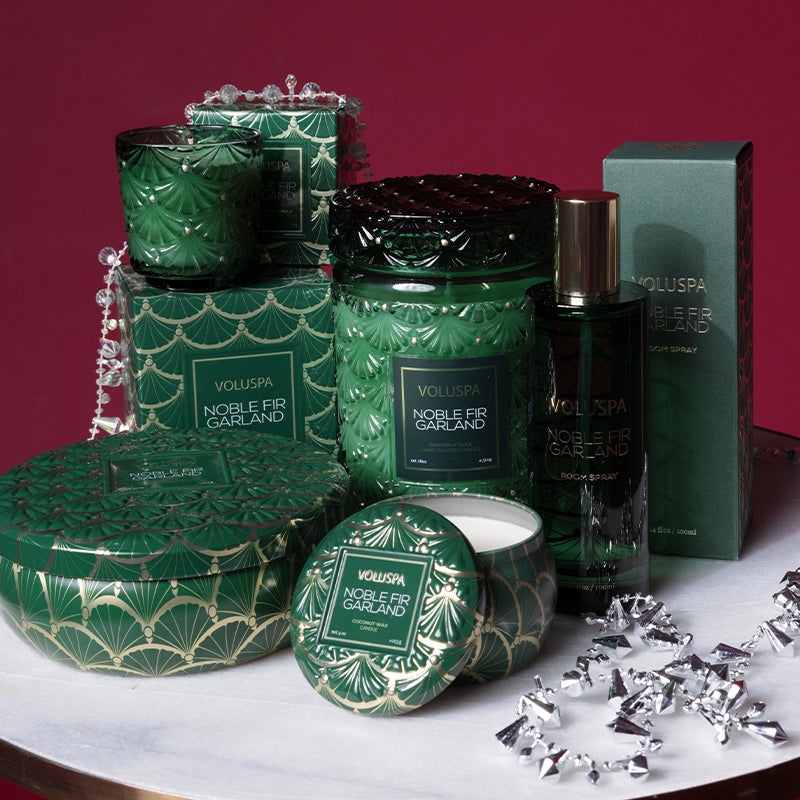 VOLUSPA-Noble-Fir-Garland-Large-Jar-Candle