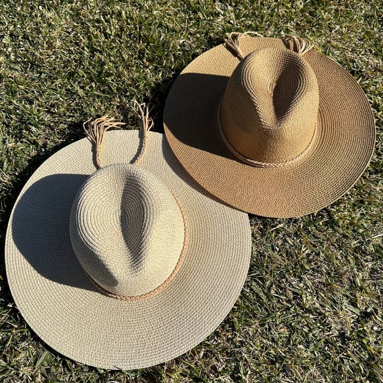 QUEENS INC | Wide Brim Straw Hat With Braided Band