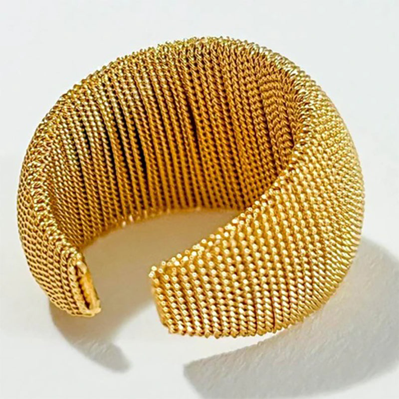 WE R BRAND | Wired Croissant Ring