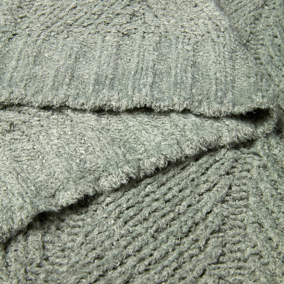 BAREFOOT DREAMS | Cozy Shine™ Herringbone Blanket - Wave