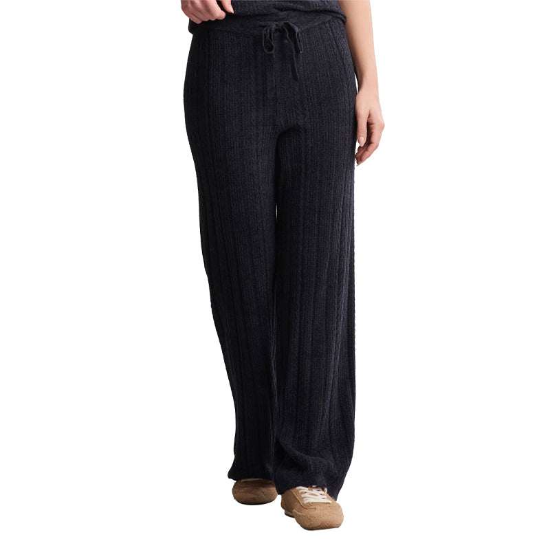 barefoot-dreams-cozychic-ultr-lite-cable-knit-ankle-pant-black-front