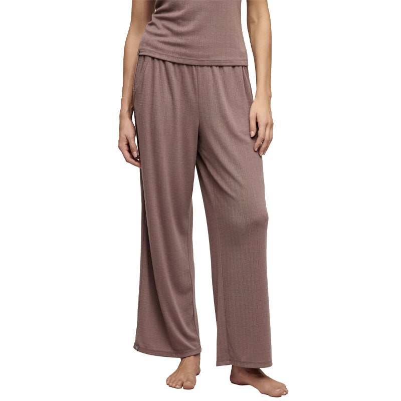 barefoot-dreams-pointelle-rib-pant-with-scallop-trim-front