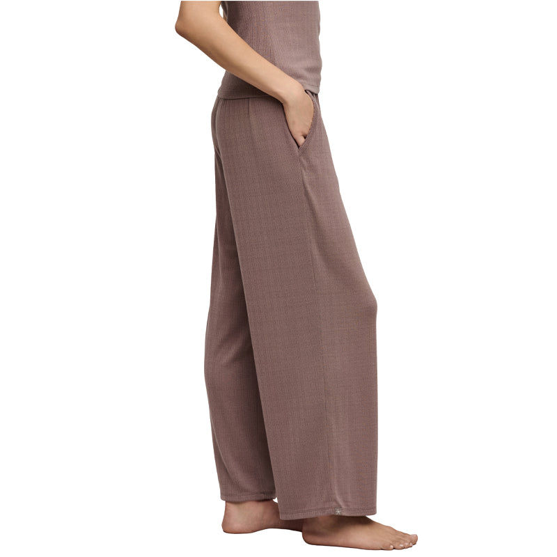 barefoot-dreams-pointelle-rib-pant-with-scallop-trim-side