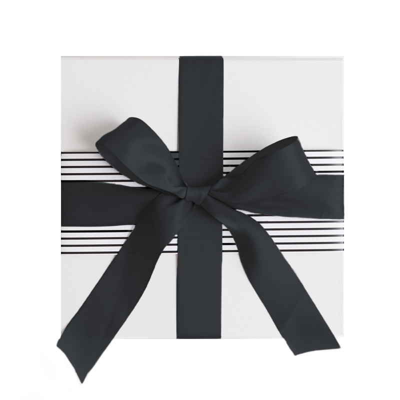 BELLE & BLUSH GIFT BAR | B&W Stripes