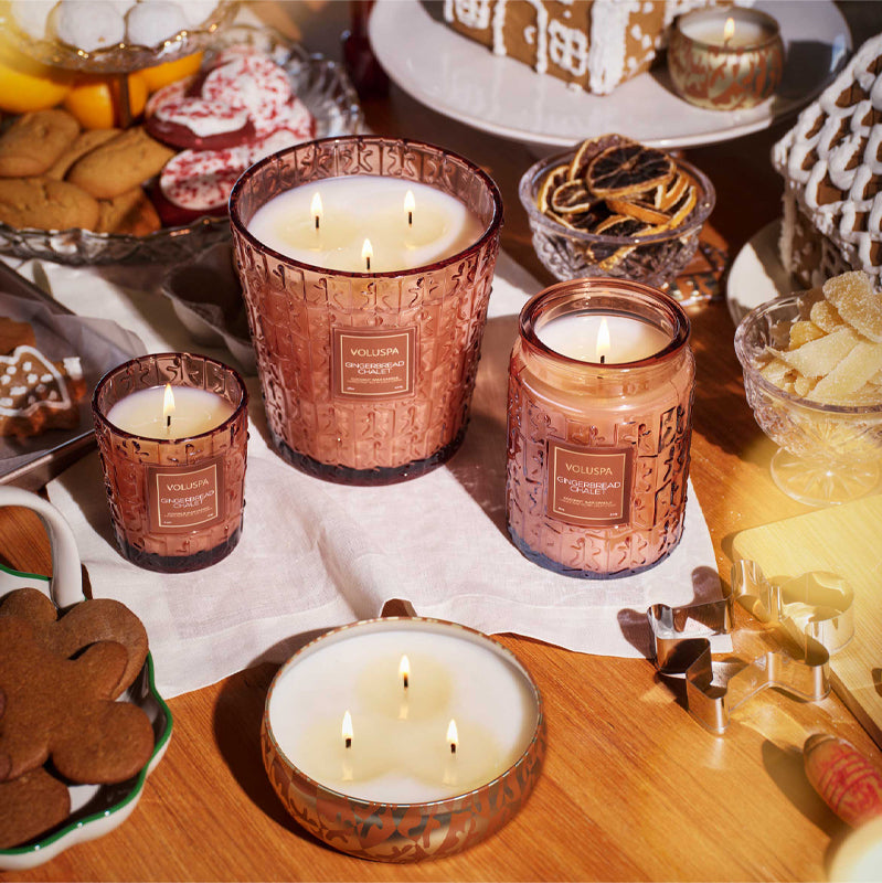 VOLUSPA-Gingerbread-Chalet-Mini-Tin-Candle