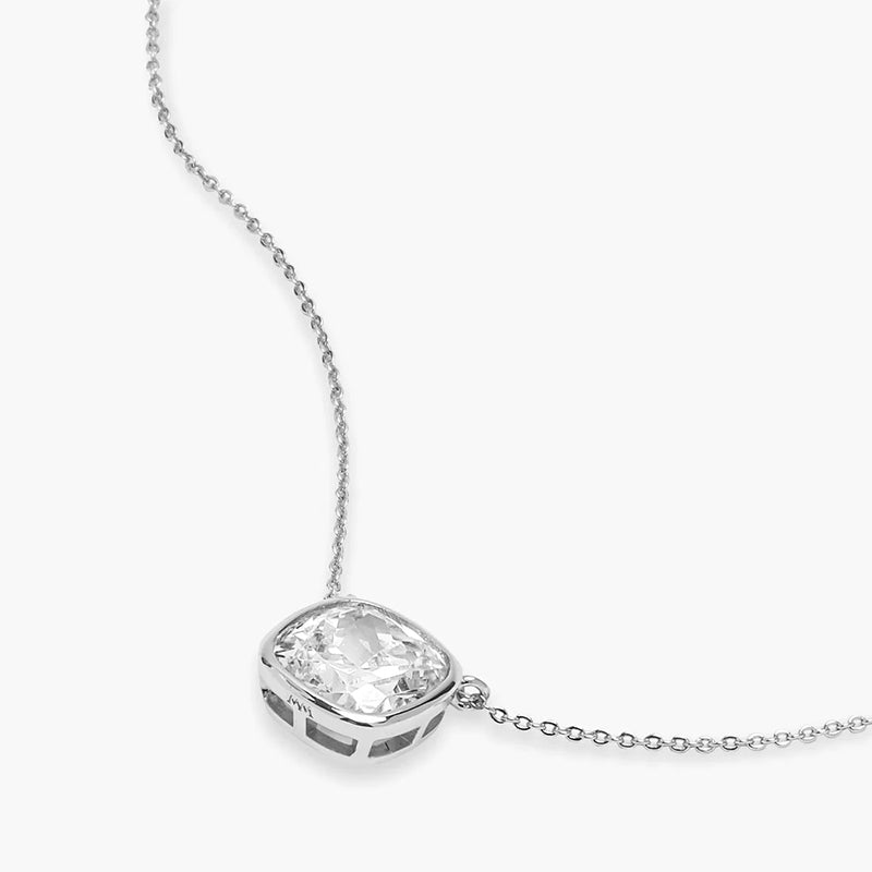 melinda-maria-duchess-pendant-necklace-silver