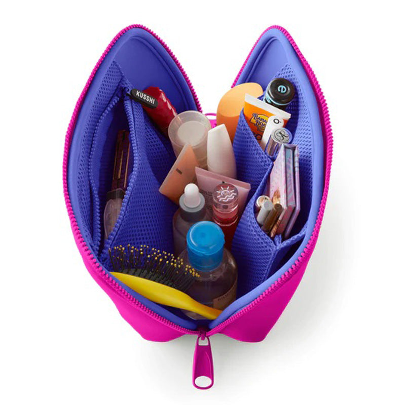 kusshi-neoprene-makeup-bag-pink-capacity