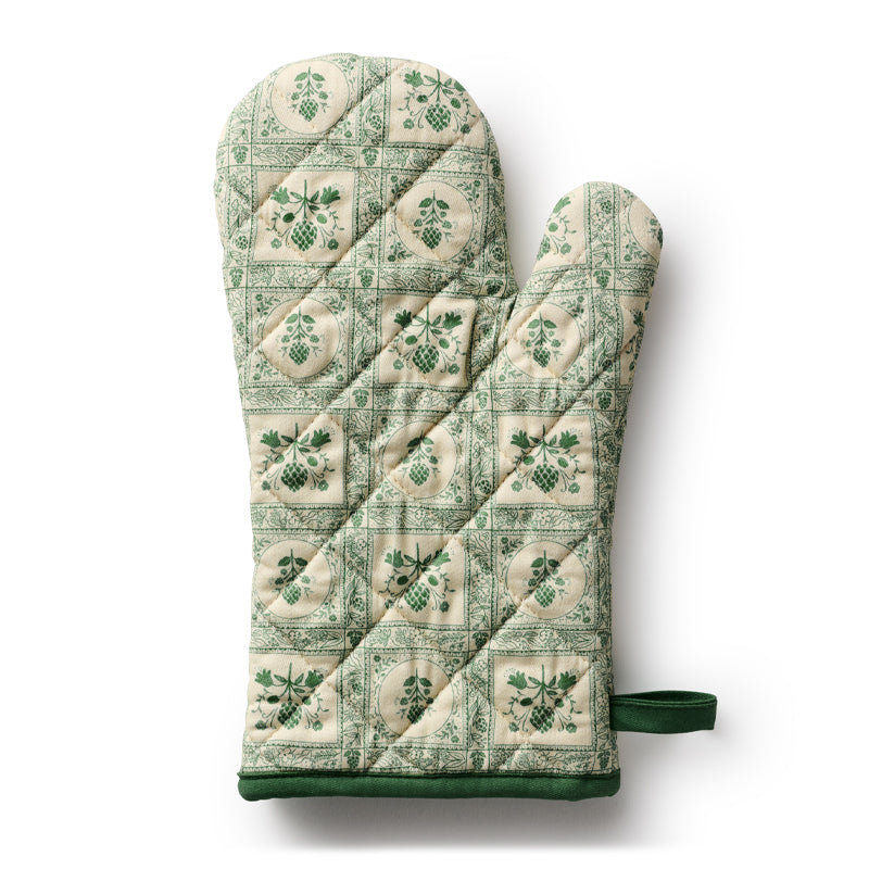 rifle-paper-co-holiday-artichoke-oven-mitt