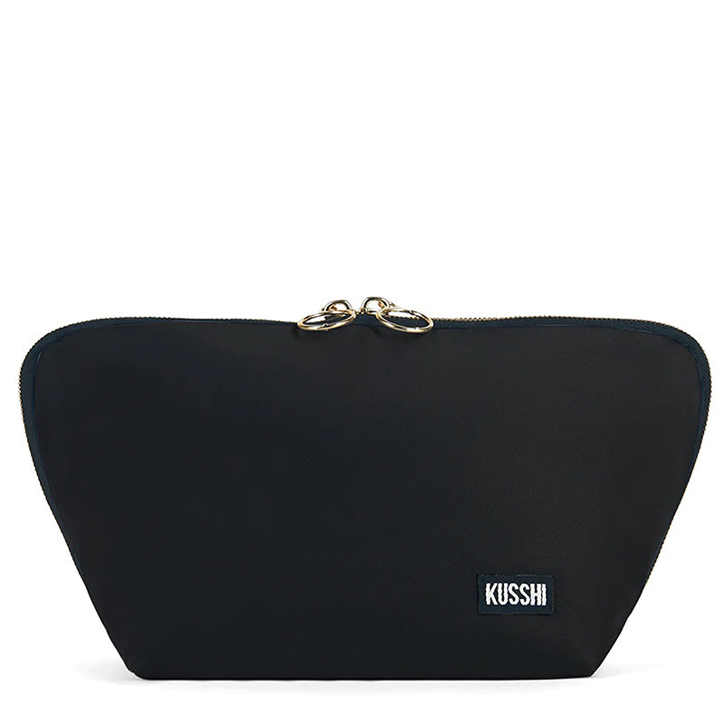 kusshi-signature-makeup-bag-black-exterior