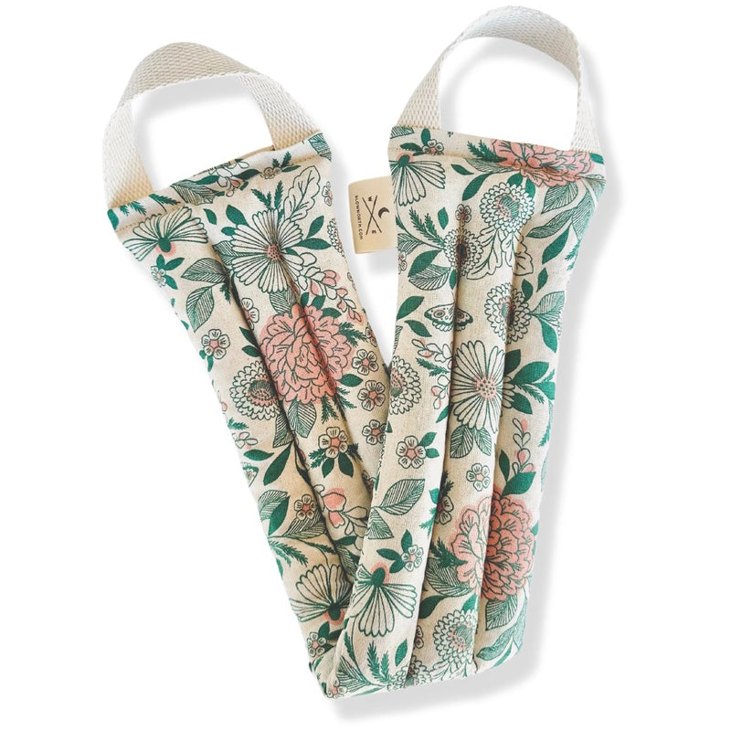 slow-north-hidden-falls-neck-wrap