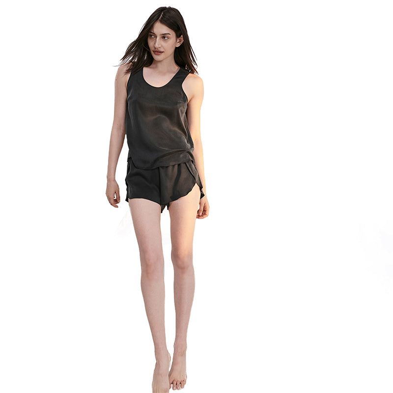 lunya-washable-silk-set-immersed-black-front