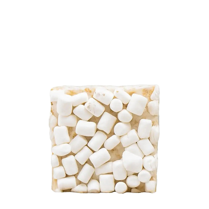 lolli-pops-marshmallow-crispy-cake-top