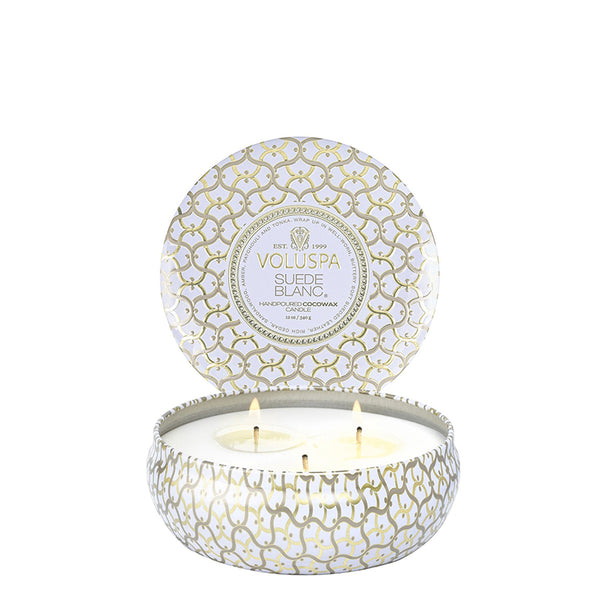 voluspa-suede-blanc-3-wick-open