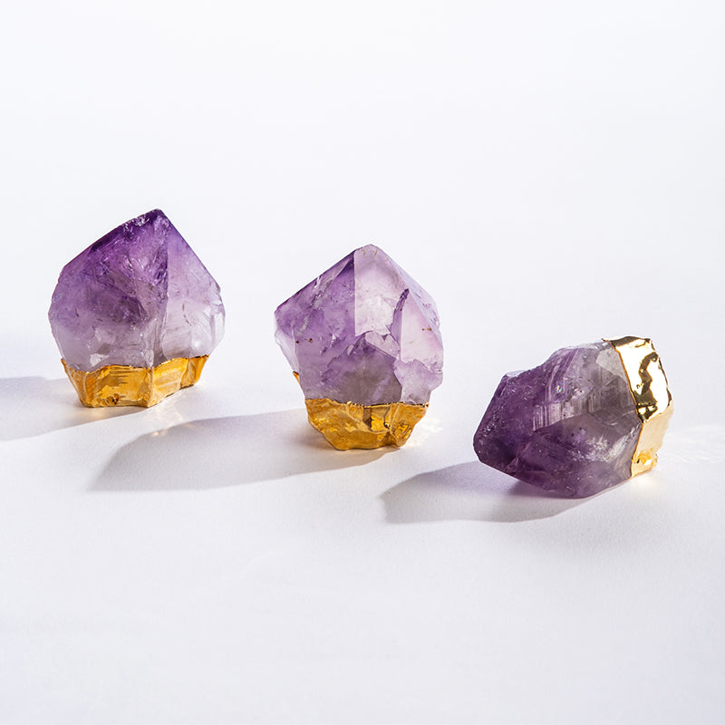 geocentral-amethyst-point-with-gold-plating