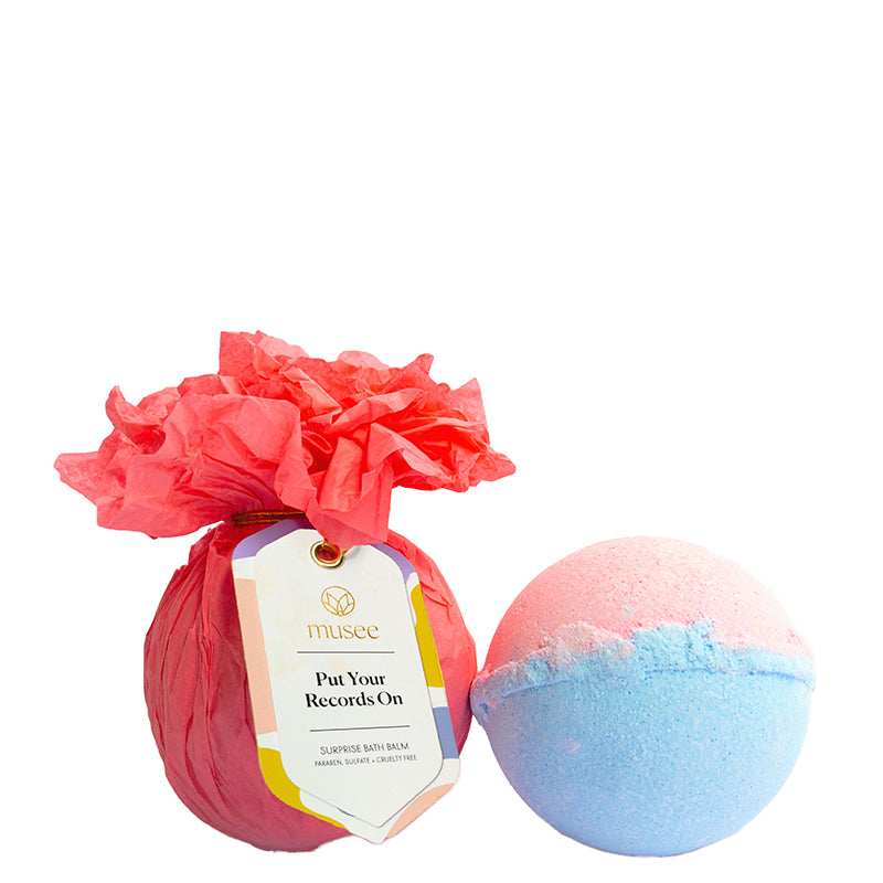 musee-put-your-records-on-bath-bomb